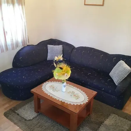 Apartman Sani شقة *