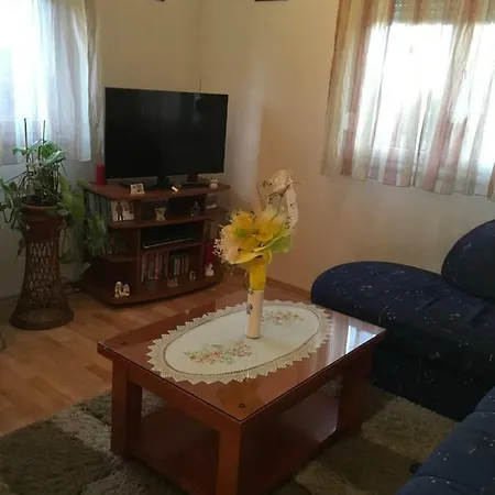 Apartman Sani Appartamento *